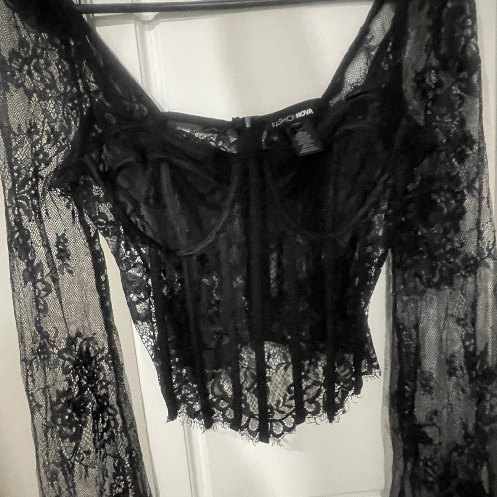 Black Lace Long Sleeve Top